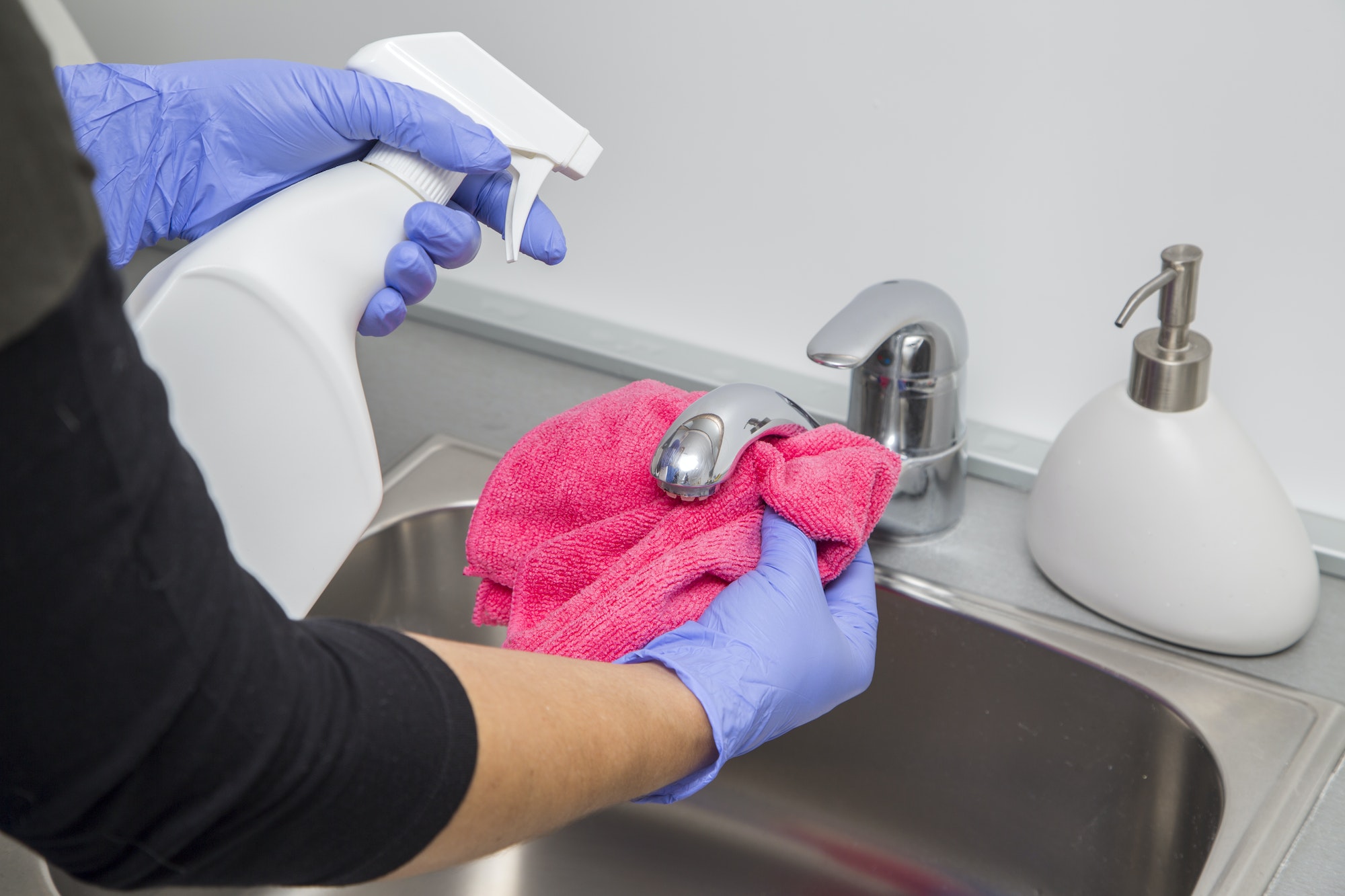 Cleaning taps